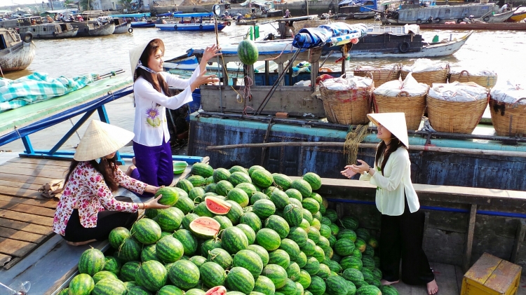 HCM - Cái Bè - Vĩnh Long - Long Xuyên - Châu Đốc - Cần Thơ - Chợ nổi cái răng